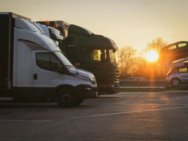 Efficiënt internationaal transport: zo verloopt goederenvervoer naar Spanje